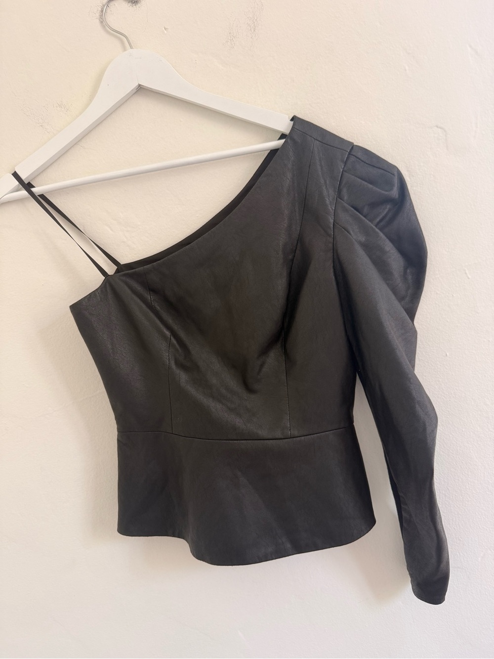 BCBGMaxAzria Black Asymmetric One-Shoulder Top